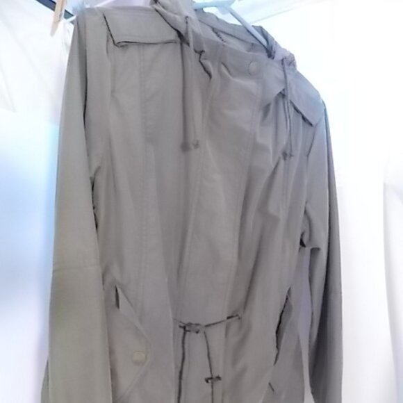 Jacket, Hooded, Light Weight, Misses Medium, A.N.A. All Seasons Jacket - Picture 10 of 11